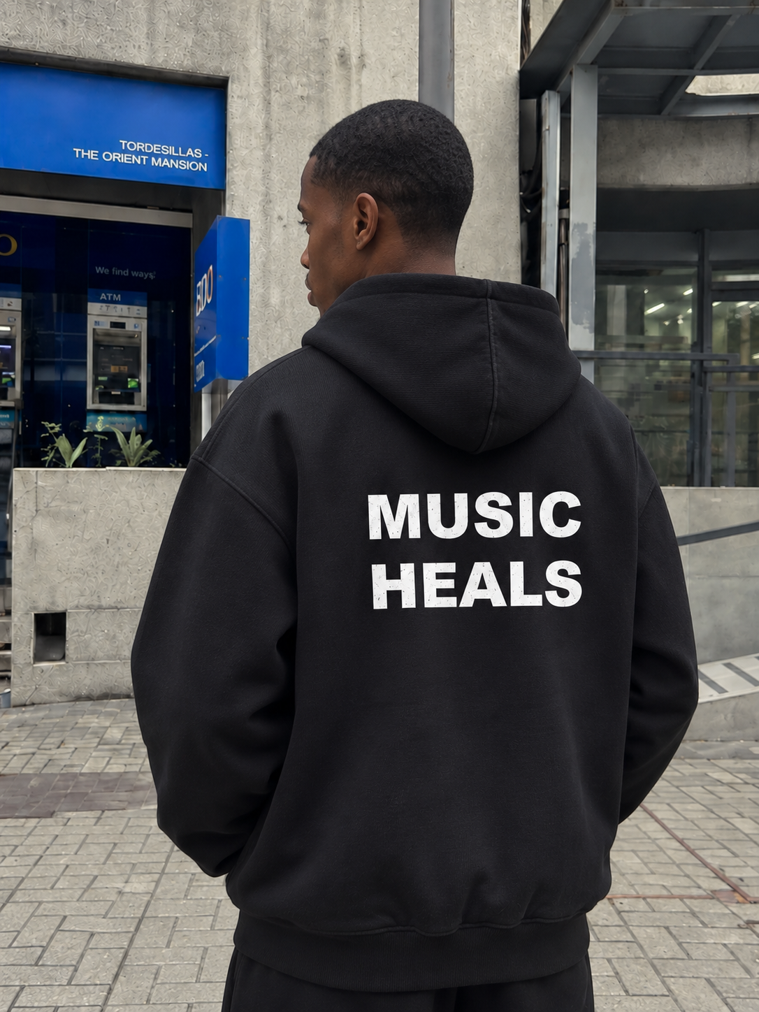 BLACK WAFFLE BOXY HOODIE